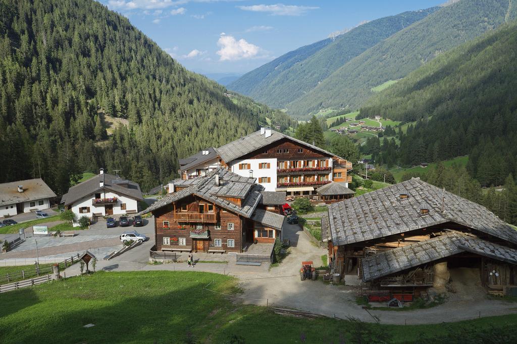 Hotel Ultnerhof Santa Gertrude Exterior photo